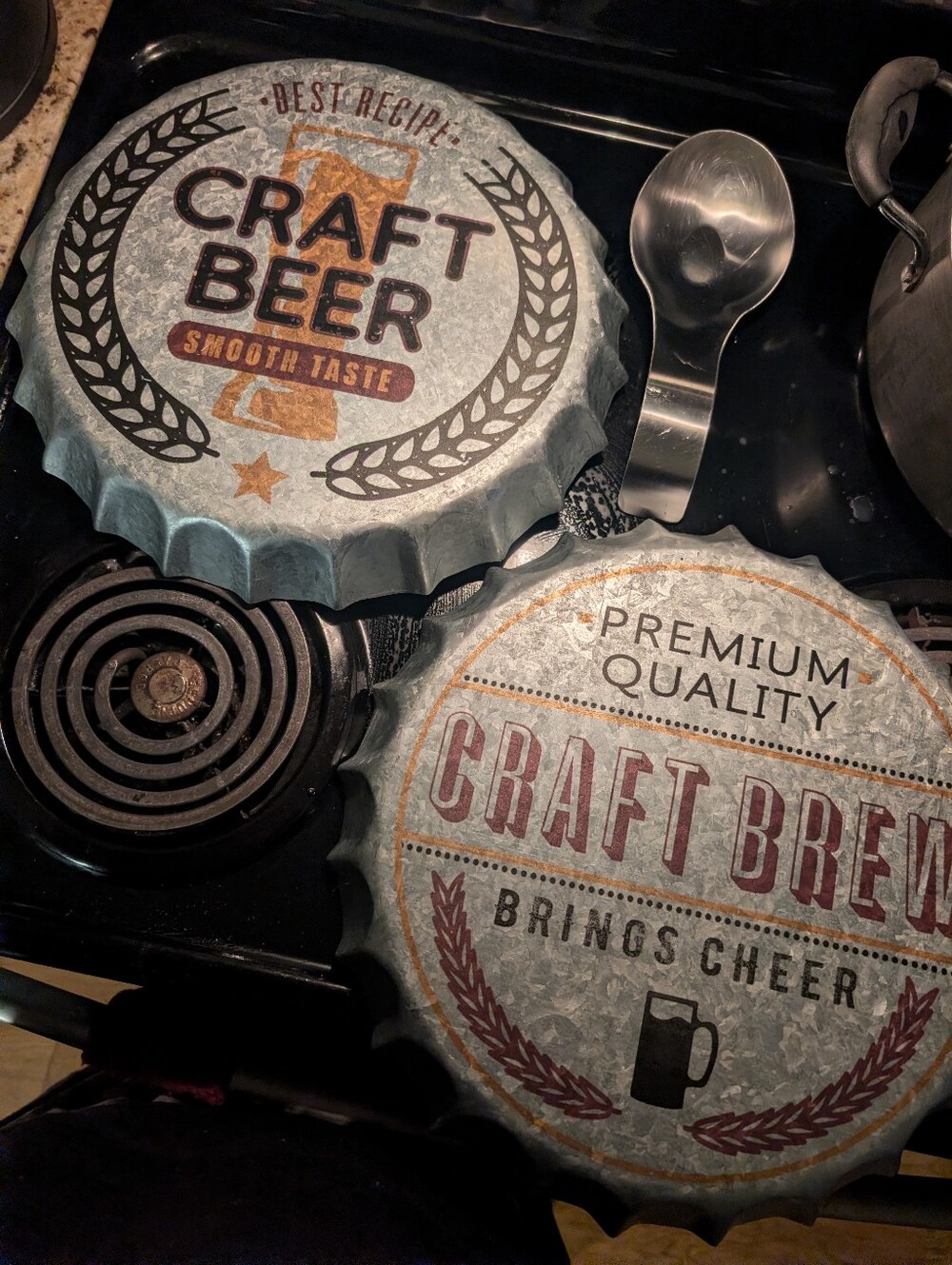 CBK Metal Bottle Cap Shaped Beer Signs Beer Cave Decor